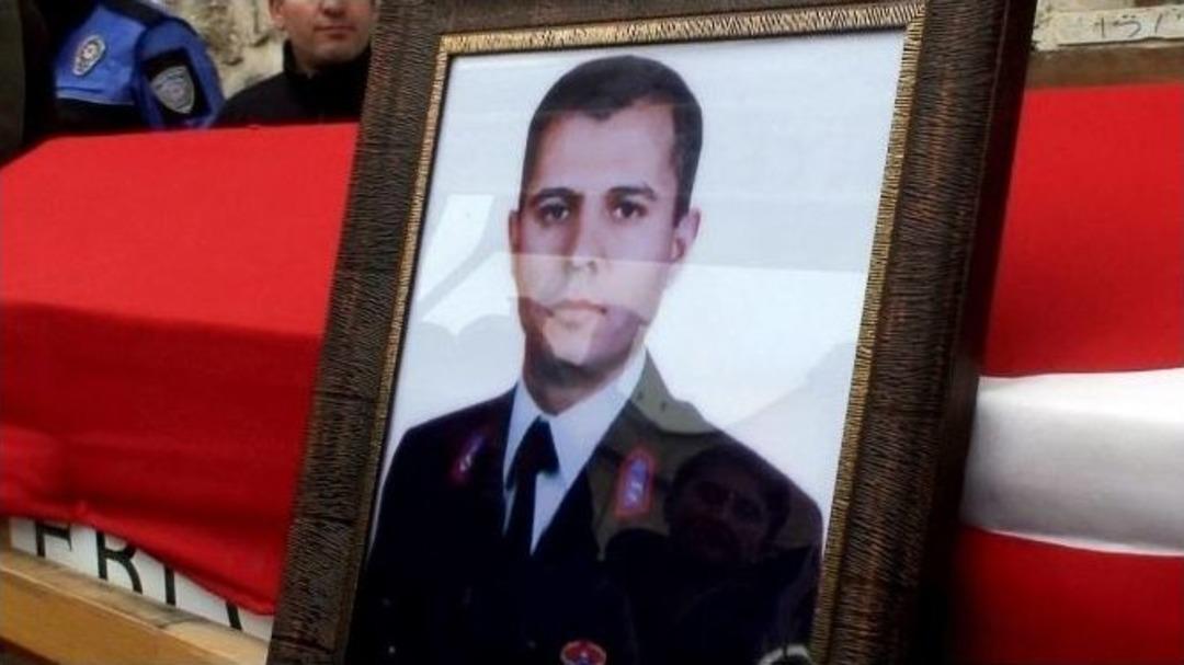 Kazada Şehit Olan Uzman &Ccedil;avuş Toprağa Verildi