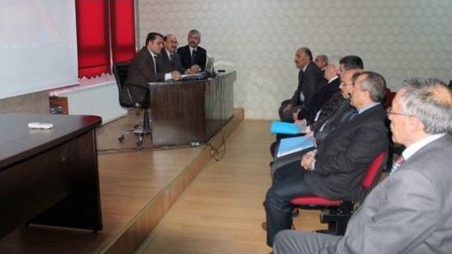 Sungurlu&rsquo;da Okul M&uuml;d&uuml;rleriyle İstişare Toplantısı Yapıldı 1