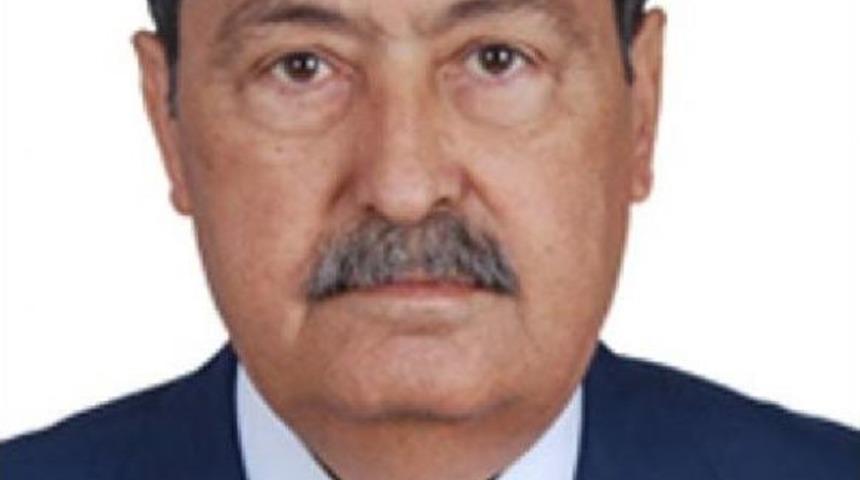 Vali Tuna'dan Yardımcısı Yıldırım'ın Tabutuna Karanfil