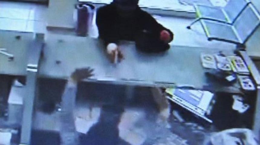 Denizli'de Ptt Şubesi Soygununun Ş&uuml;phelisi Yakalandı