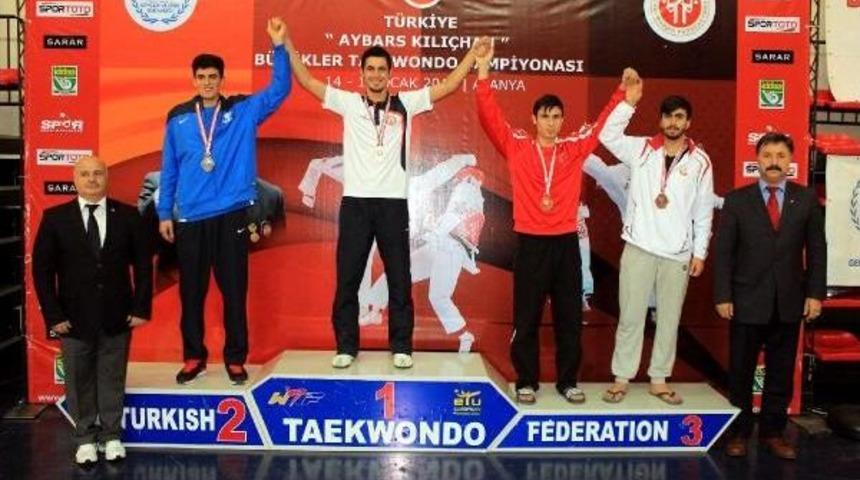 Tekvandonun Kalbi Alanya'da Attı