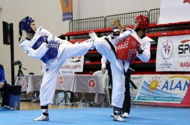 Tekvandonun Kalbi Alanya da Attı 1