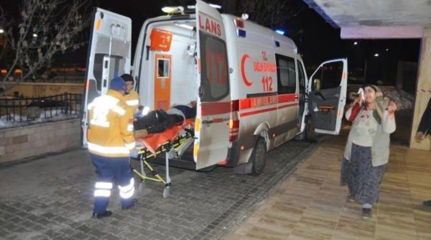 Damat Dehşeti: Eşini, Kayınvaldesini Ve Kayınbiraderini Yaraladı