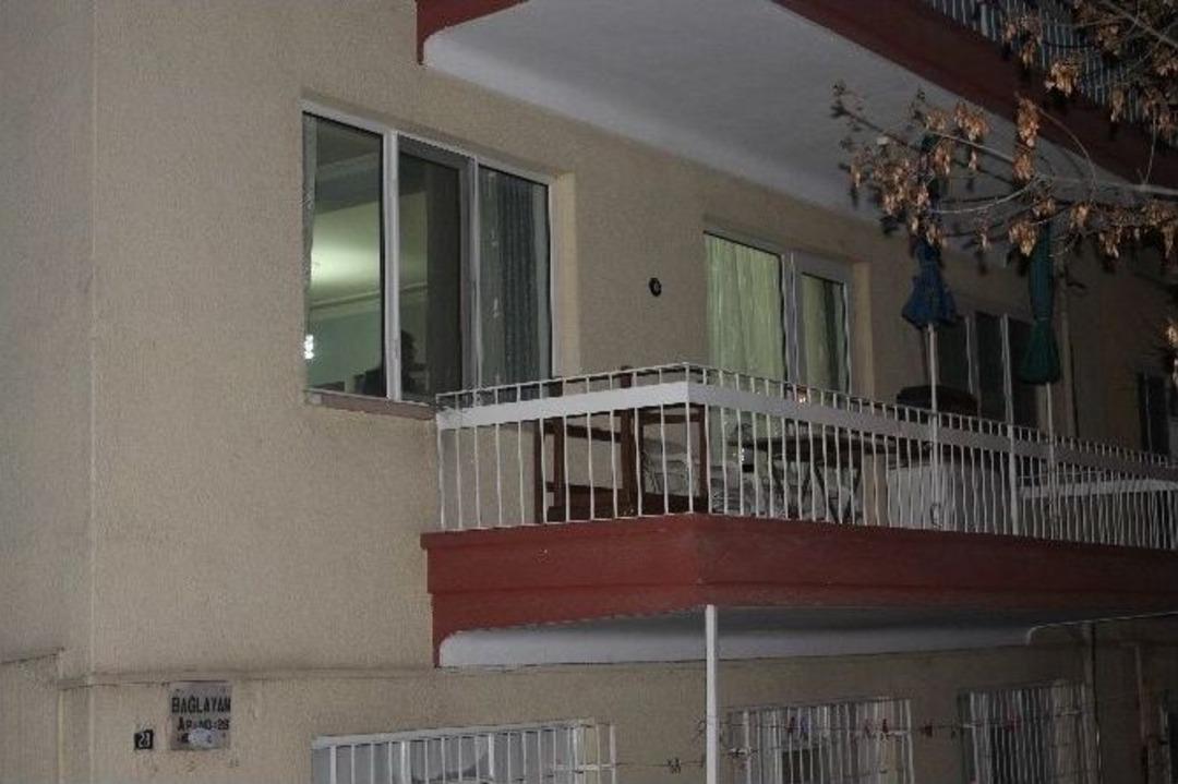 Başkent&rsquo;te Yangın: 1 &Ouml;l&uuml;