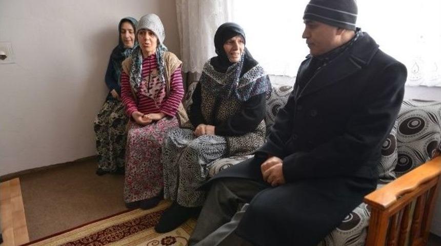 Ali Korkut, Onların Kapısını &Ccedil;aldı