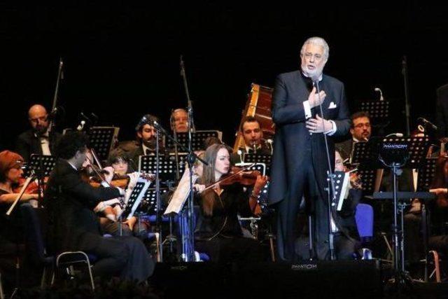İspanyol Tenor Placido Domingo dan Müzik Ziyafeti 1