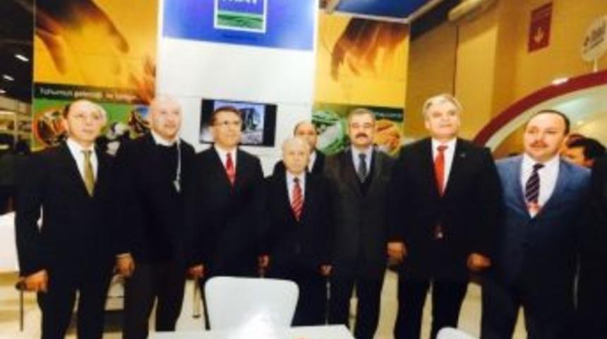 May Tohum &Uuml;r&uuml;nlerini Fuarda G&ouml;r&uuml;c&uuml;ye &Ccedil;ıkarttı