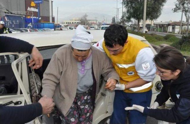Hastaneden Taburcu Oldu, Eve Giderken Kazada Yaralandı 2