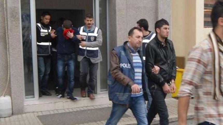 Hakim'den Suriyeli Sanığa, 'b&ouml;yle Temiz Kal' Nasihati