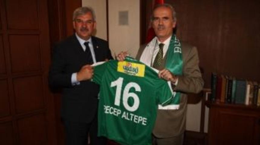 Başkan Altepe&rsquo;den Bin Forma İle Destek
