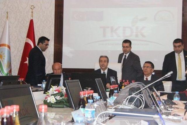 Bakan Eker, T&uuml;rkiye&rsquo;nin Yeni Kırsal Kalkınma Hamlesini A&ccedil;ıkladı 2