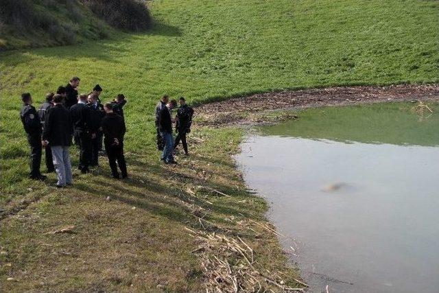 Seyhan Barajında Erkek Cesedi Bulundu