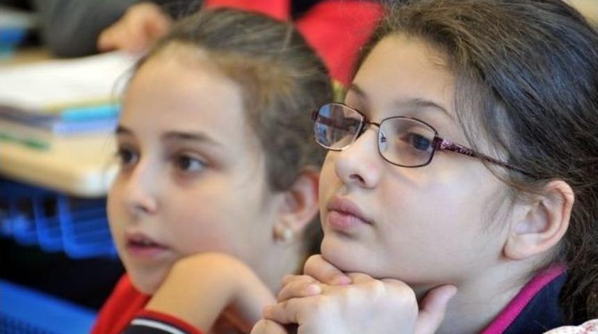 Om&uuml; Tıp Fak&uuml;ltesi&rsquo;den İlk&ouml;ğretim &Ouml;ğrencilerine Sağlık Dersi