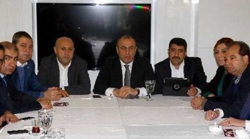 Adana Demirspor, Beşiktaş&rsquo;ı G&ouml;z&uuml;ne Kestirdi