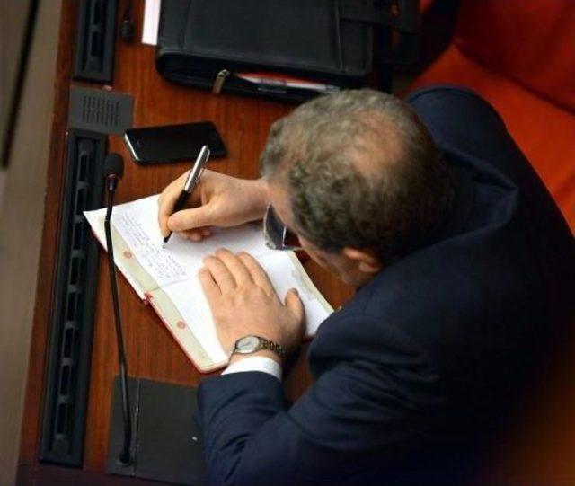 Meclis te Tarihi G&uuml;n (2) 1