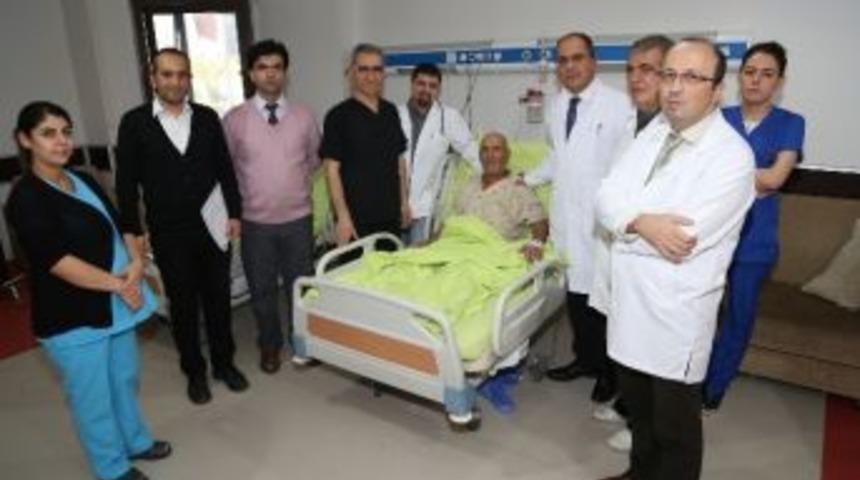 Yozgat&rsquo;ta İlk Kez Koroner Bypass Ve Kalp Kapağı Ameliyatı Yapıldı