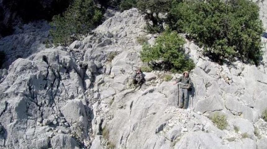 Kanyonda 3 G&uuml;n&uuml; Anlattılar: Y&uuml;zde 2'lik Telefon Şarjı Hayatımızı Kurtardı (3)