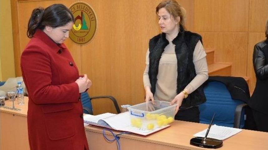 D&uuml;zce Belediyesi Bilgi Yarışması Kura &Ccedil;ekimi Ger&ccedil;ekleşti