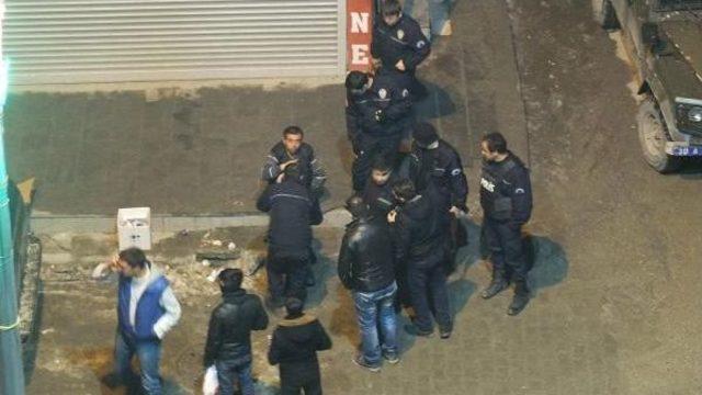 Hakkari de 2 Astsubayın Kavgasını, Amatör Kamera Kaydetti 1