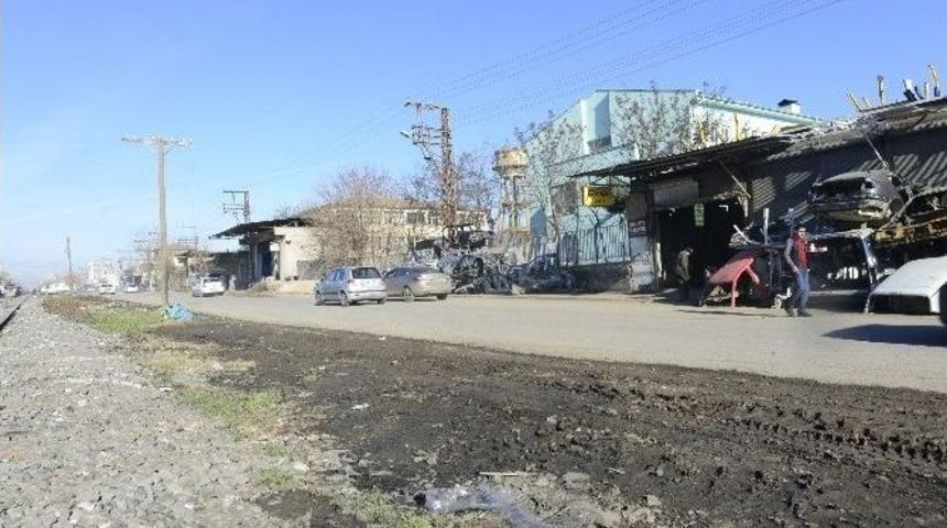 &Ccedil;evre Kirliliği Oluşturan Hurdalar Kaldırıldı