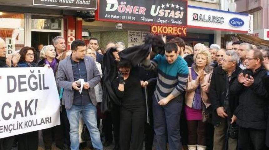 Chp'li Gençlerden Ak Partili Babuşcu'ya Istifa Çağrısı