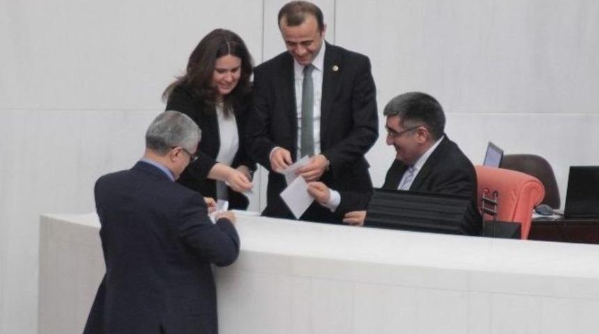Meclis Genel Kurulu&rsquo;nda Zafer &Ccedil;ağlayan İ&ccedil;in Ret Kararı
