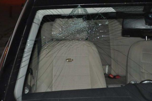 Polisleri Tartaklayan Alkoll&uuml; 2 Kişi G&ouml;zaltına Alındı 3