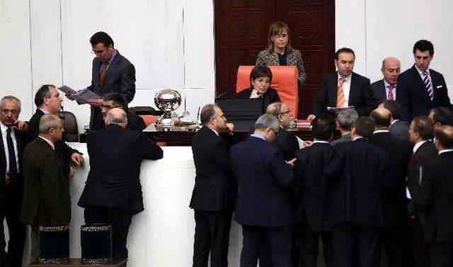 Erdoğan Bayraktar İ&ccedil;in "y&uuml;ce Divan" Oylaması Başladı 1