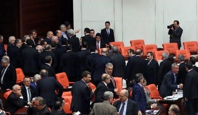 Erdoğan Bayraktar İ&ccedil;in "y&uuml;ce Divan" Oylaması Başladı 2