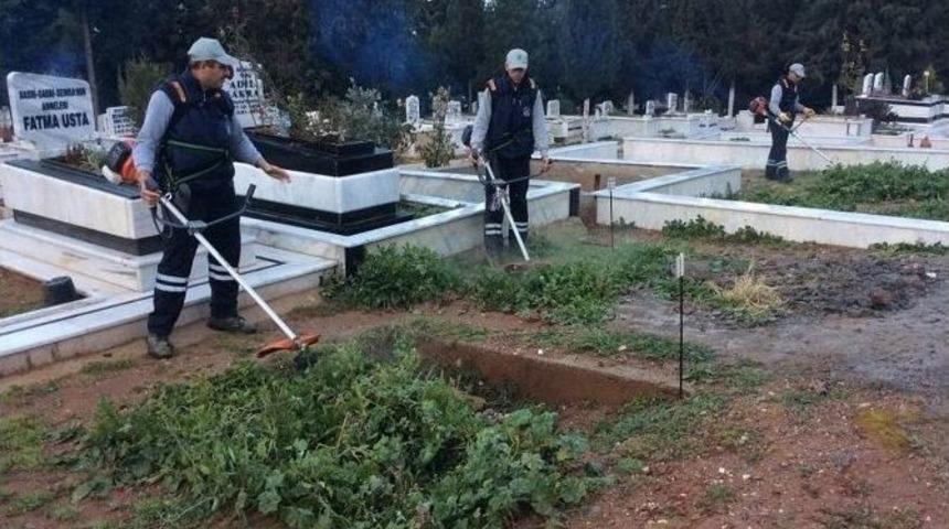 Efeler Belediyesi Acıları Paylaşıyor