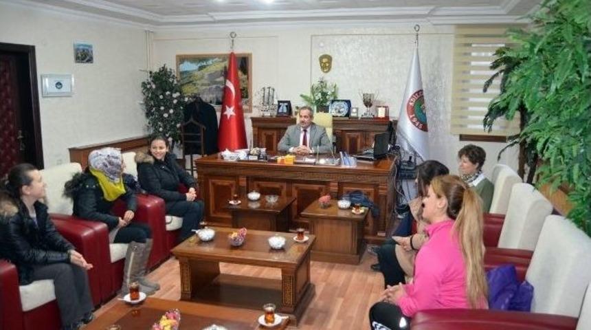 &Ouml;ğretmenlerden Belediye Başkanı G&uuml;rsoy&rsquo;a Ziyaret
