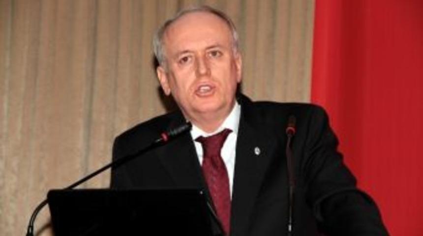 En Yoğun Ara&ccedil; Trafiği Atakum Ve Tekkek&ouml;y İl&ccedil;elerinde