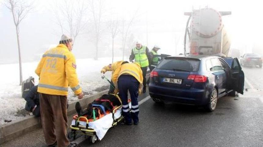 Sis Nedeniyle D&ouml;rt Ara&ccedil; Birbirine Girdi