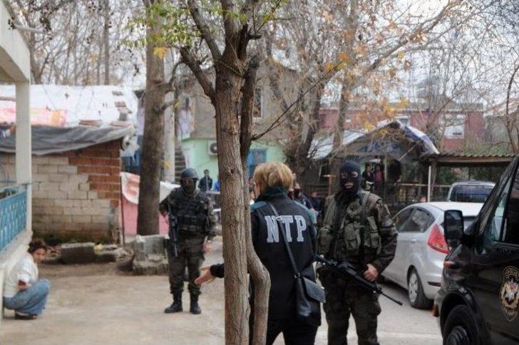 Antalya’da Polisin Uyuşturucu Operasyonu G2