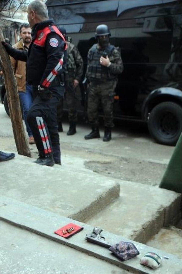 Antalya’da Polisin Uyuşturucu Operasyonu G5