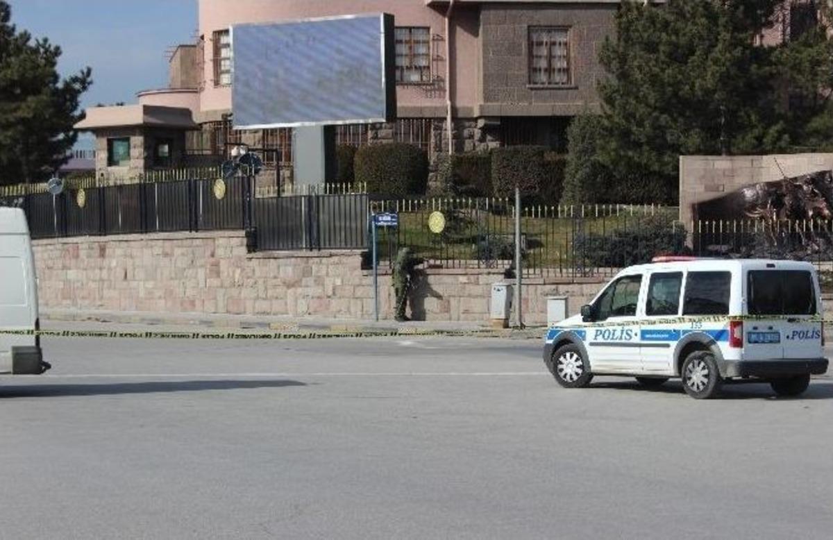 Genelkurmay Başkanlığı&rsquo;nda Ş&uuml;pheli Paket Alarmı