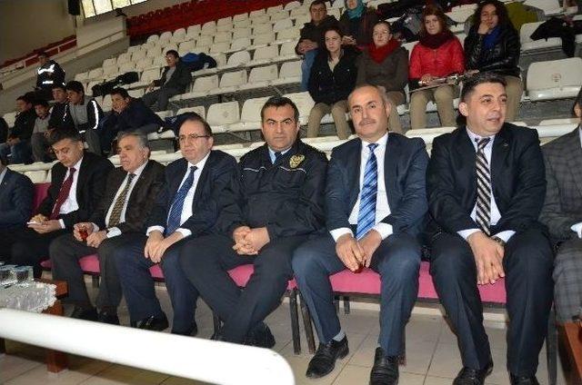 Bafra’da Dereceye Giren Okullara Ödül