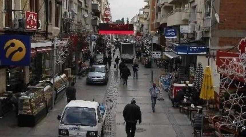 Bayraklı Belediyesi&rsquo;nden Esnafa M&uuml;jde