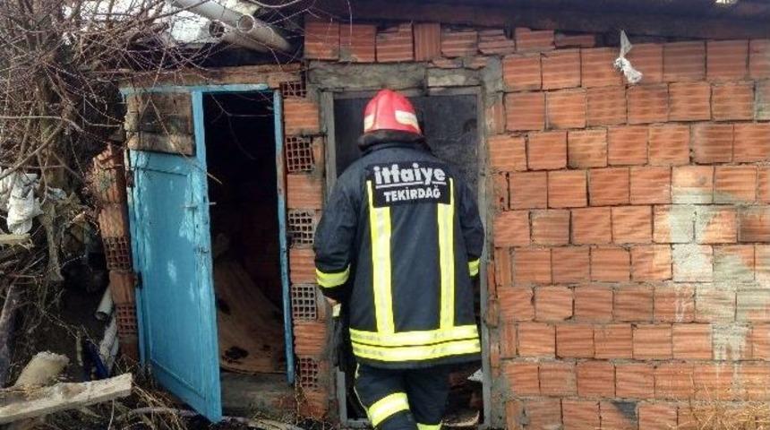 Tekirdağ&rsquo;da Baraka Yangını