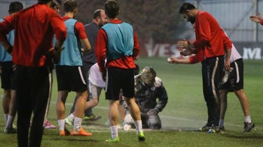 Manisaspor'da Neşeli G&uuml;nler