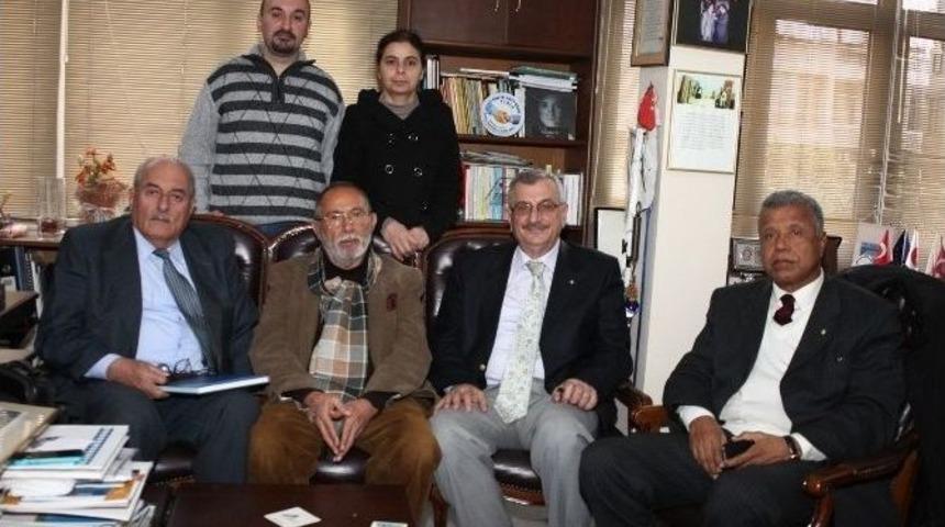 B&uuml;y&uuml;ksaat &Ccedil;evresindeki Tarihi Binalar İ&ccedil;in &rsquo;d&uuml;ğmeye Basın&rsquo; &Ccedil;ağrısı