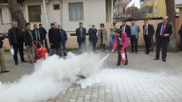 Burhaniye Tarım&rsquo;da Yangın Tatbikatı 1