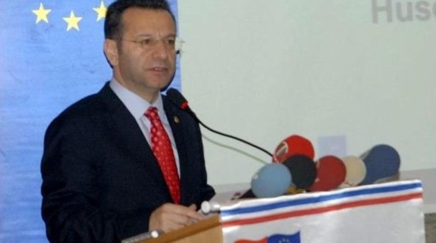 Vali Aksoy, Kadına Şiddet &Ccedil;alıştayında &rsquo;erkeğe&rsquo; Şiddetten Bahsetti