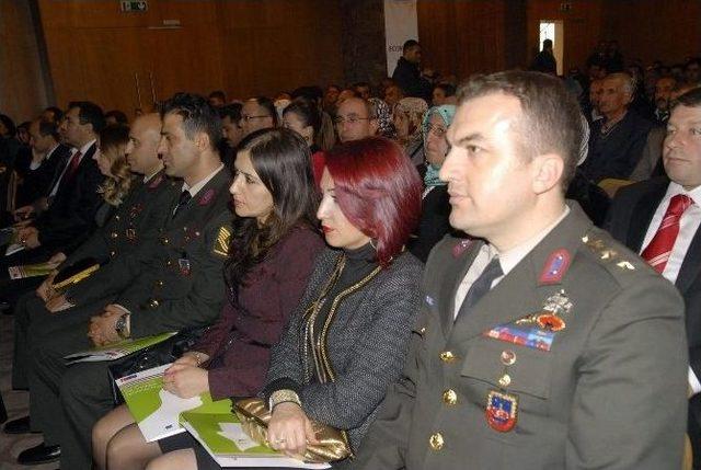 Vali Aksoy, Kadına Şiddet &Ccedil;alıştayında &rsquo;erkeğe&rsquo; Şiddetten Bahsetti 2