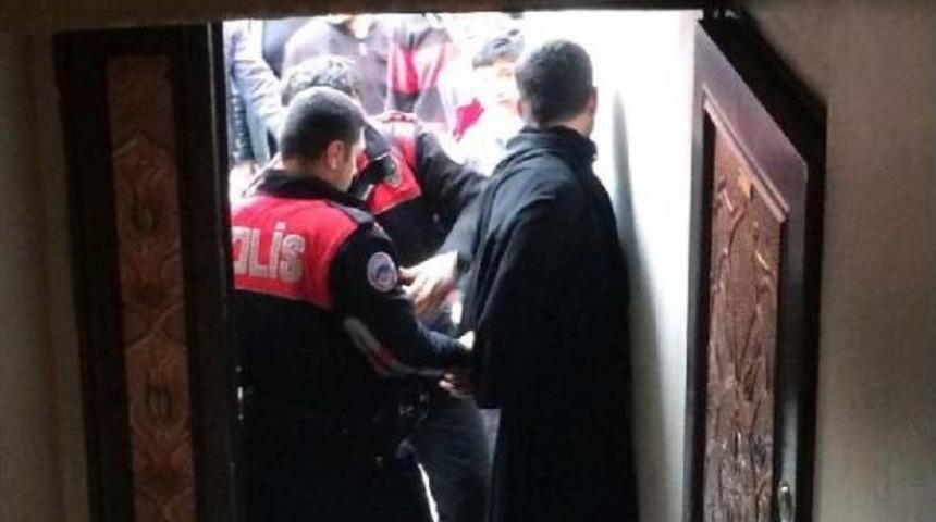 Mardin'de '&ccedil;arşaflı Erkekler' Olayının Sırrı &Ccedil;&ouml;z&uuml;ld&uuml;