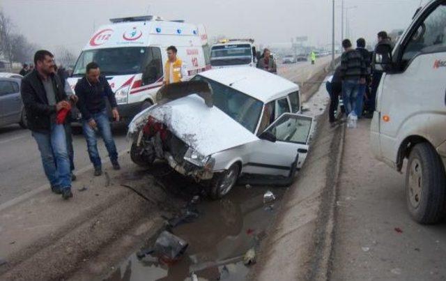 İneg&ouml;l de Zincirleme Kaza: 1 &Ouml;l&uuml;, 7 Yaralı 1