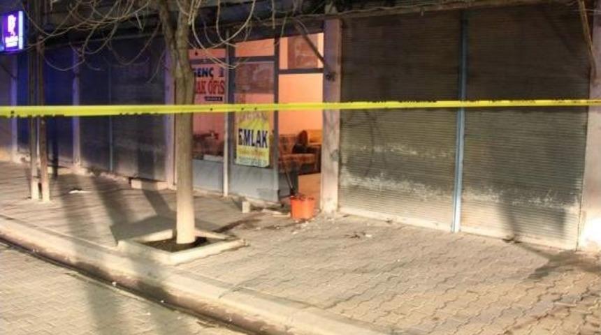 Siverek&rsquo;Te Işyeri Kurşunlandı: 1 Yaralı