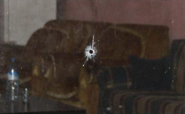 Siverek&rsquo;Te Işyeri Kurşunlandı: 1 Yaralı 2