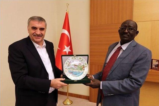 Başkan To&ccedil;oğlu: &ldquo;işbirliğini G&uuml;&ccedil;lendirmeye Hazırız&rdquo; 1