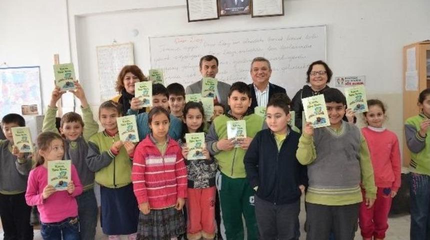 Kuşadası Belediye Başkanı &Ouml;zer Kayalı&rsquo;dan Karne Mesajı